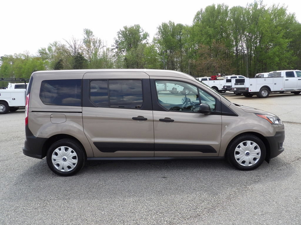 Used 2020 Ford Transit Connect XL FWD image 9