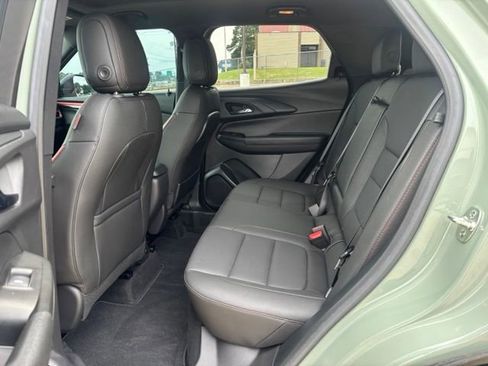 Used 2024 Chevrolet TrailBlazer RS w/ Convenience Package FWD image 12