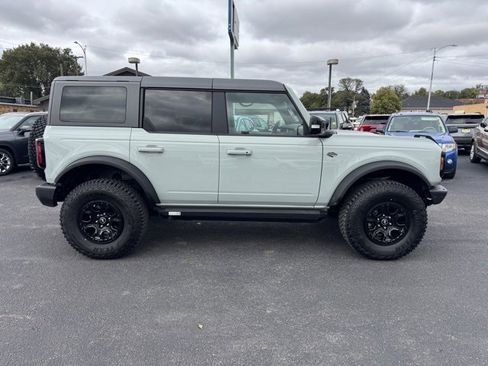 Used 2021 Ford Bronco Wildtrak image 2