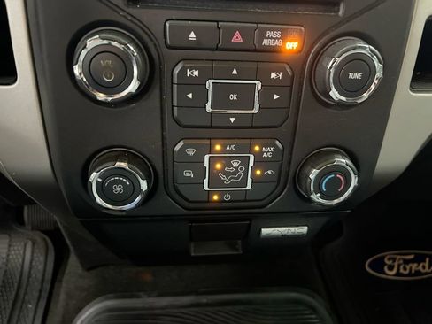 Used 2013 Ford F150 XLT w/ Mid Equipment Group RWD image 15