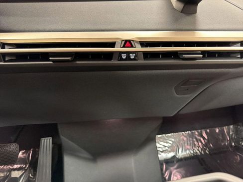 Certified 2023 BMW iX xDrive50 w/ Premium Package image 25