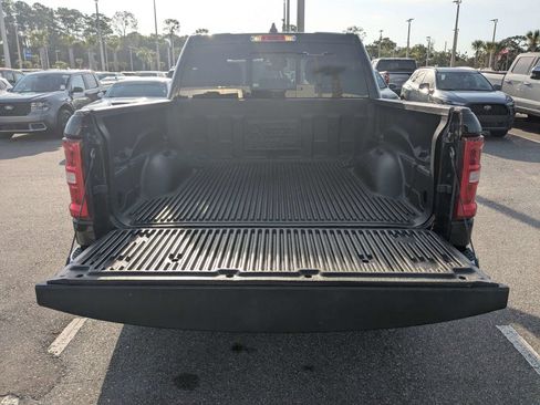 Used 2025 RAM 1500 Laramie AWD/4WD image 13