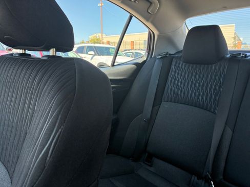 Used 2025 Toyota Camry LE image 34