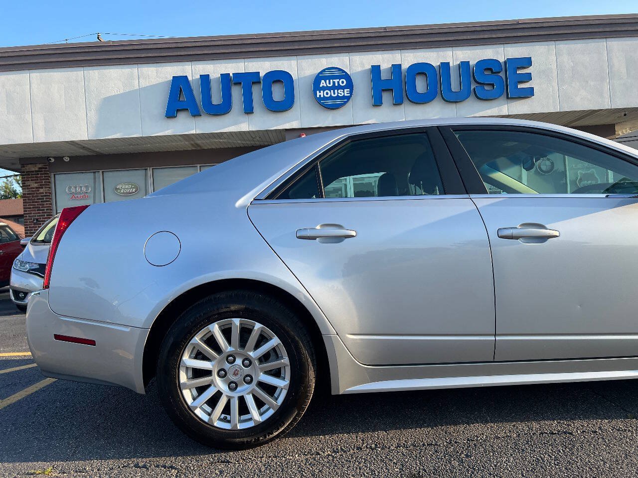 Used 2011 Cadillac CTS AWD Sedan image 38