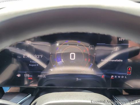 New 2025 Chevrolet Suburban Premier w/ Sun And Tow Package image 14