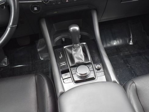 Used 2020 MAZDA MAZDA3 AWD Sedan w/ Premium Package image 22