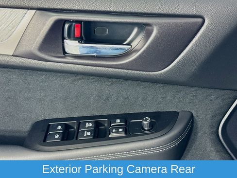 Used 2016 Subaru Outback 2.5i Premium image 21