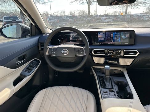 New 2026 Nissan Sentra SL w/ Floor Mat Package image 22