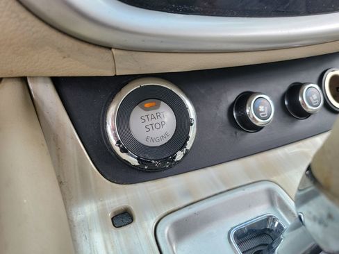 Used 2015 Nissan Murano Platinum w/ Platinum Technology Package FWD image 32
