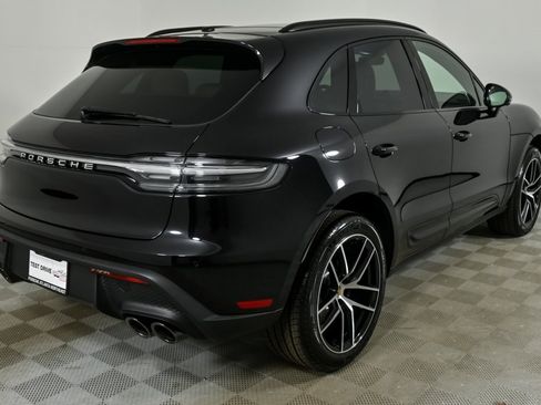 New 2026 Porsche Macan image 29