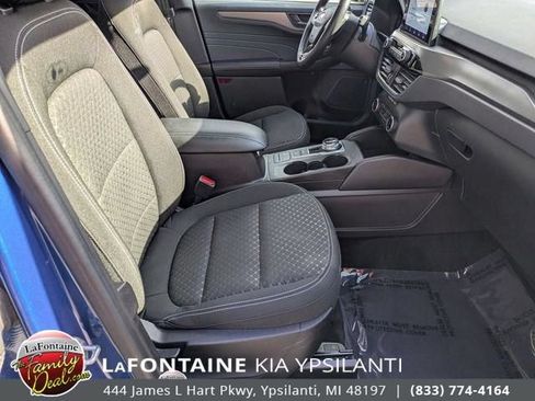 Used 2023 Ford Escape Active w/ Cold Weather Package FWD image 29
