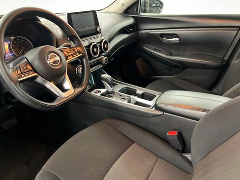 Used 2024 Nissan Sentra SV FWD image 15