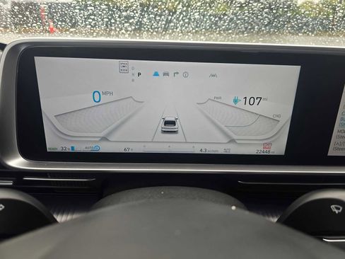 Used 2024 Hyundai Ioniq 6 SE RWD image 26