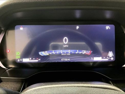 Used 2023 Jeep Grand Cherokee Limited w/ Luxury Tech Group II image 13