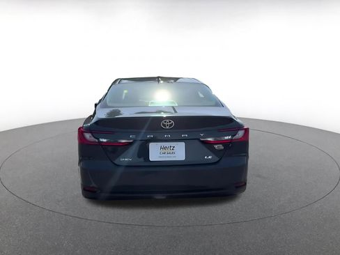 Used 2025 Toyota Camry LE image 12