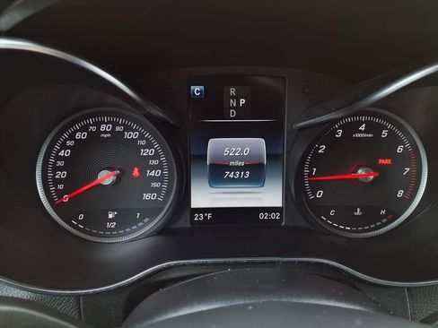 Used 2018 Mercedes-Benz GLC 300 GLC 300 w/ Premium Package image 2