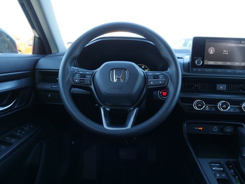 Used 2024 Honda CR-V LX image 20
