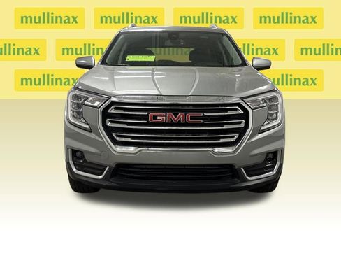 Used 2023 GMC Terrain SLT image 6