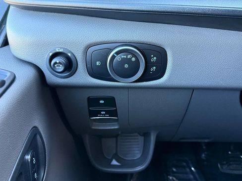 Used 2023 Ford Transit 350 XLT RWD image 14