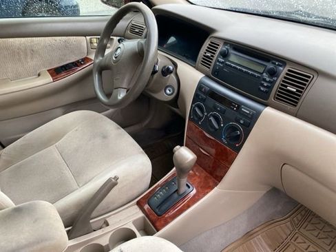 Used 2007 Toyota Corolla LE FWD image 7