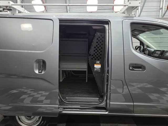 Used 2020 Nissan NV200 S FWD image 14