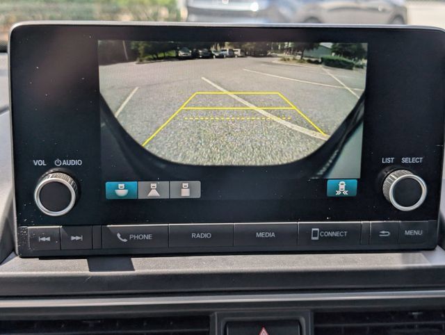 Used 2025 Honda Pilot Sport image 22