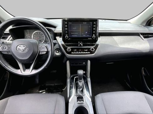 Used 2022 Toyota Corolla Cross LE FWD image 15
