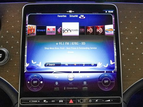 Certified 2023 Mercedes-Benz EQE 350+ 4MATIC SUV w/ Exclusive Trim Package image 18