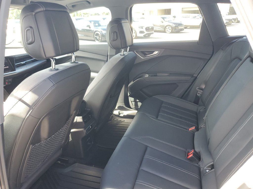 Certified 2023 Audi Q4 e-tron Prestige AWD/4WD image 16