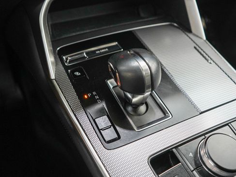 Certified 2024 MAZDA CX-90 Plug-In Hybrid w/ Preferred AWD/4WD image 25
