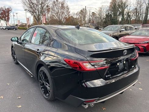 New 2026 Toyota Camry SE w/ Convenience Package FWD image 7