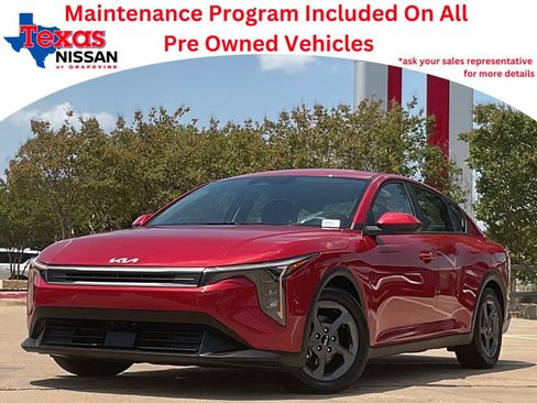 Used 2025 Kia K4 FWD image 1