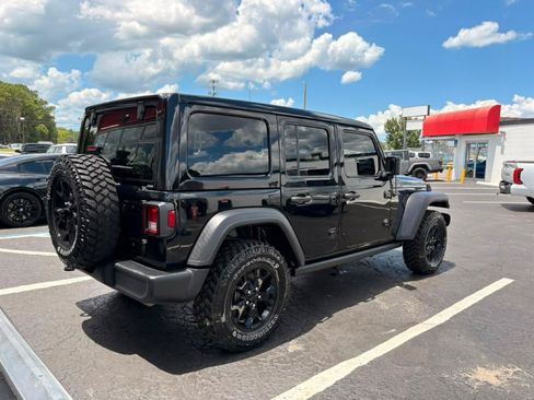Used 2021 Jeep Wrangler Unlimited Sport AWD/4WD image 7