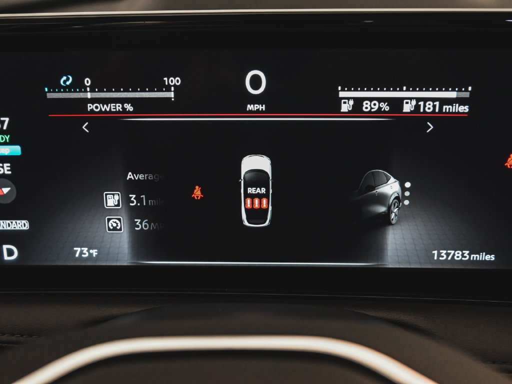 Used 2024 Nissan Ariya AWD image 15