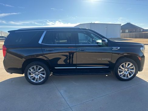 Used 2021 GMC Yukon SLT w/ SLT Luxury Plus Package image 6