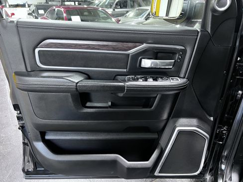 Used 2020 RAM 3500 Laramie image 25