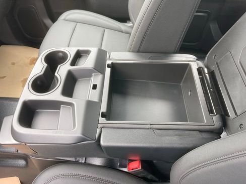 New 2026 Chevrolet Silverado 1500 W/T image 17