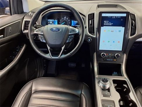 Certified 2024 Ford Edge SEL w/ Convenience Package image 6