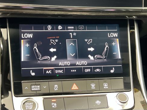 Used 2025 Audi Q7 3.0T Premium Plus AWD/4WD image 26