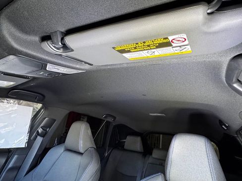 Certified 2025 Toyota RAV4 SE AWD/4WD image 43