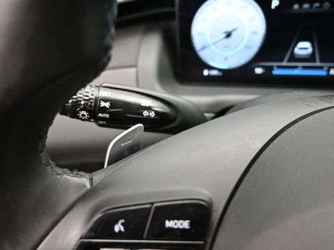 Used 2023 Hyundai Tucson Limited AWD/4WD image 23