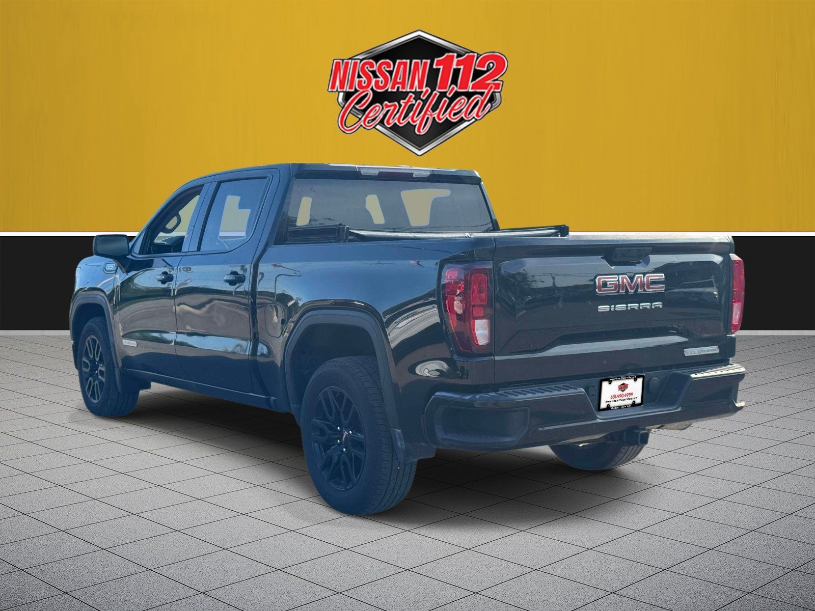 Used 2025 GMC Sierra 1500 Elevation AWD/4WD image 4