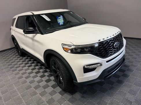 Used 2021 Ford Explorer ST w/ Equipment Group 401A AWD/4WD image 2