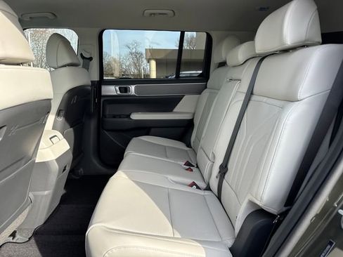 New 2026 Hyundai Santa Fe SEL FWD image 9