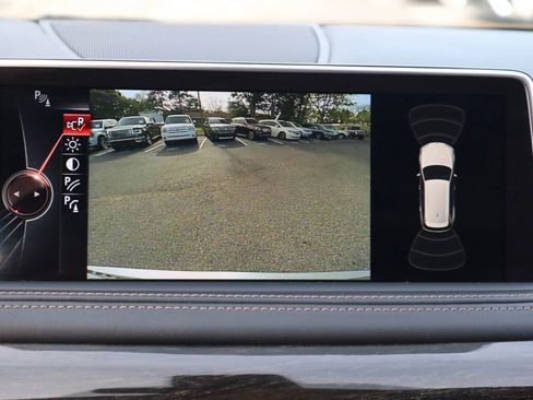 Used 2014 BMW X5 xDrive50i image 39