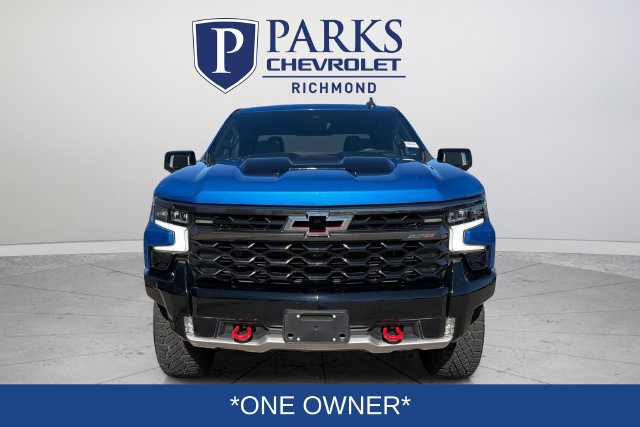 Used 2023 Chevrolet Silverado 1500 ZR2 w/ Technology Package AWD/4WD image 2