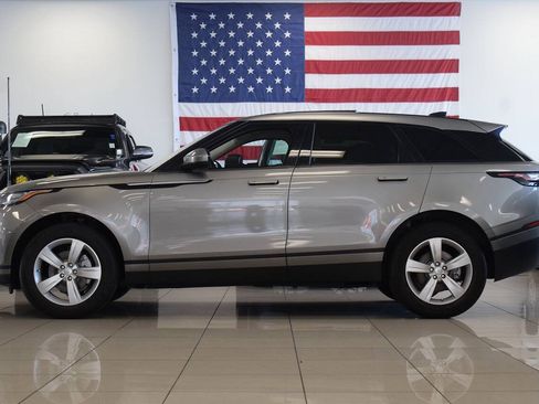 Used 2018 Land Rover Range Rover Velar S AWD/4WD image 7