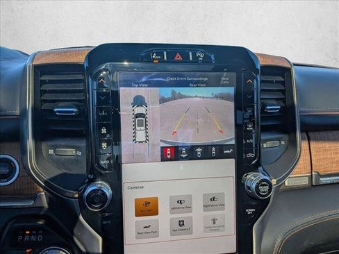 Certified 2022 RAM 1500 Limited image 14