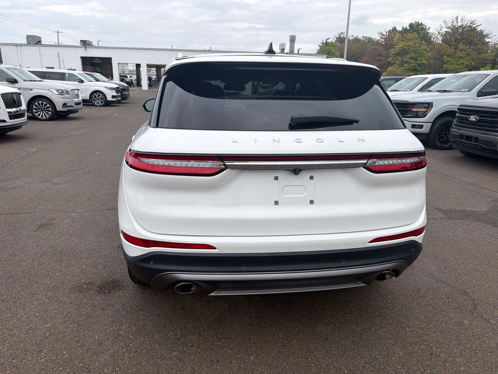 Certified 2022 Lincoln Corsair AWD w/ Equipment Group 101A image 5