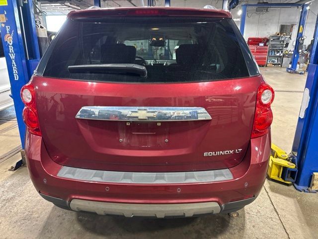 Used 2010 Chevrolet Equinox LT w/ Chrome Appearance Package FWD image 3